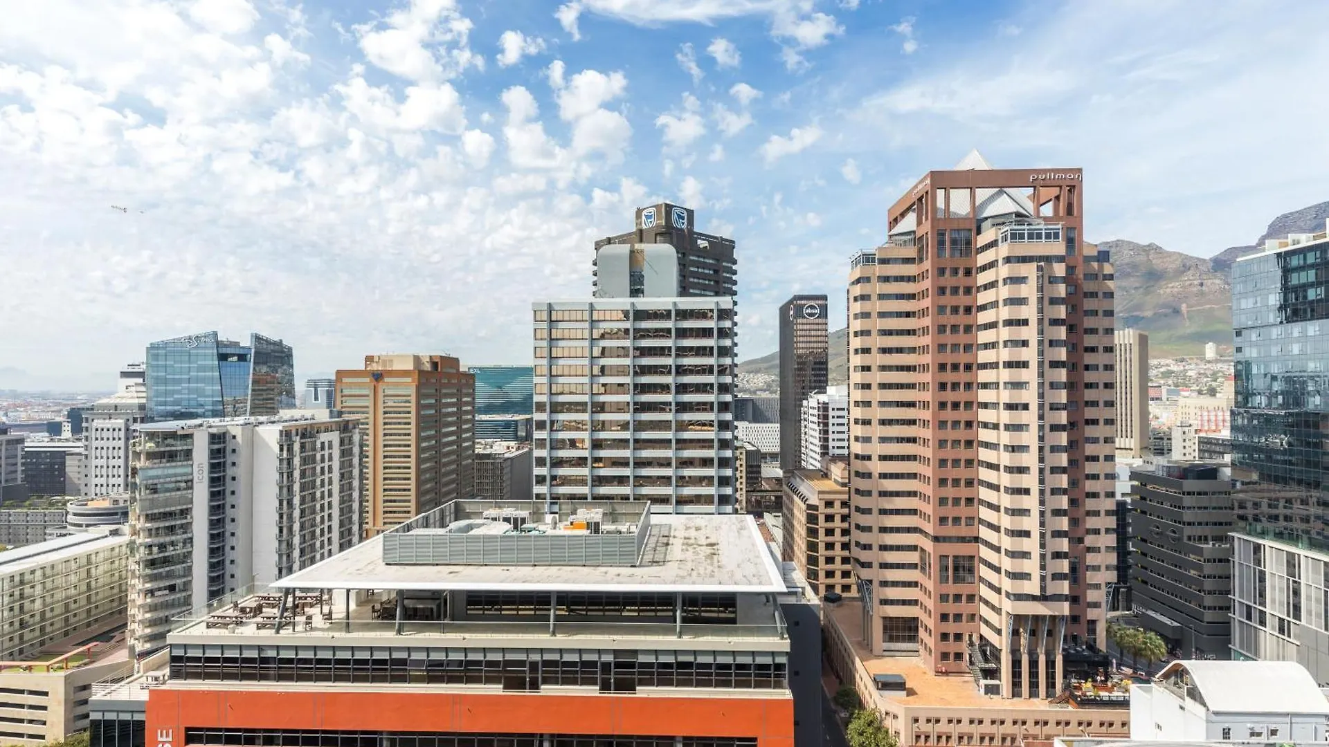 Stylish 20Th Floor Apartment With Rooftop Pool At 16Onbree Cape Town 0*,