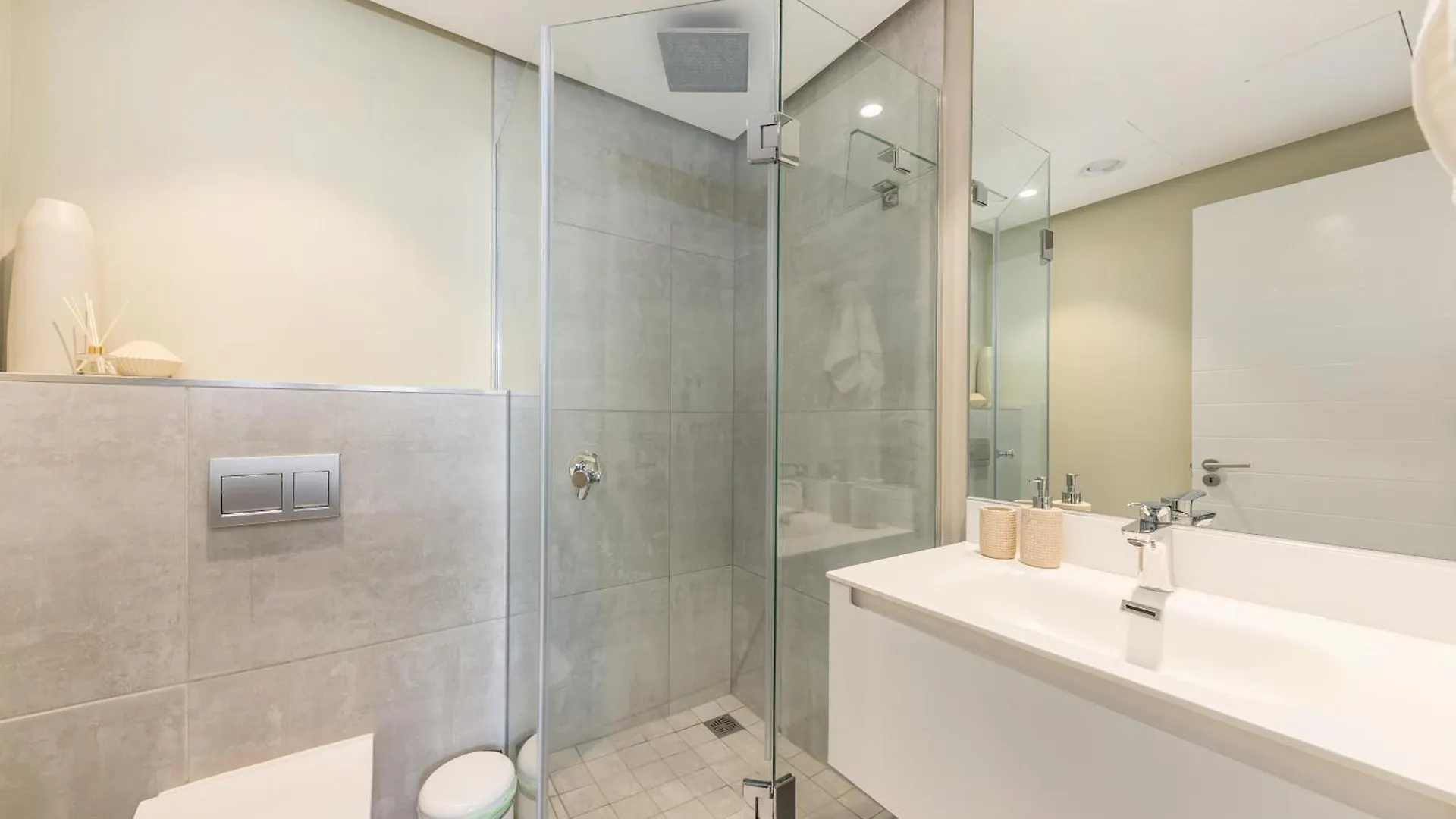 Stylish 20Th Floor Apartment With Rooftop Pool At 16Onbree Cape Town 0*,